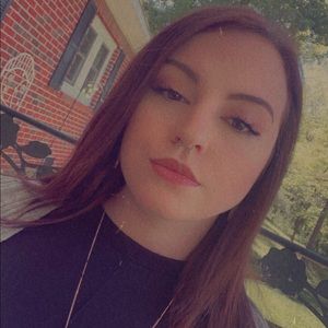 Meet your Posher, Christy